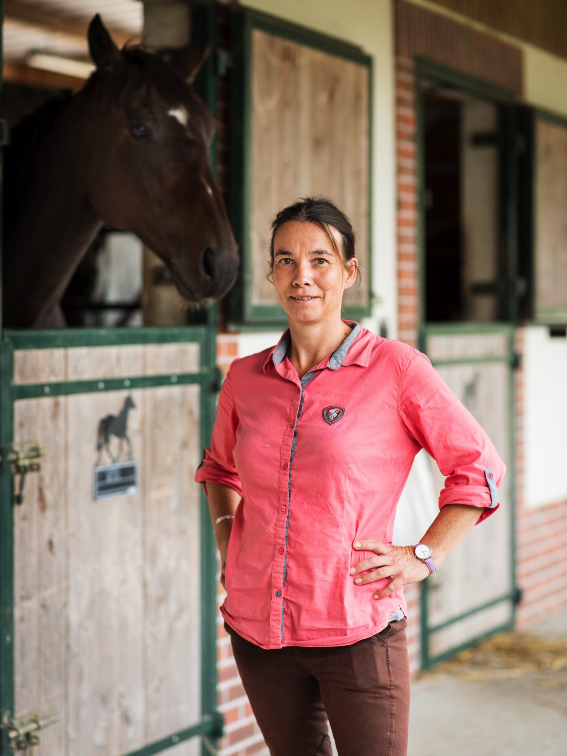 Mireille monitrice diplomee haras hardouinais scaled